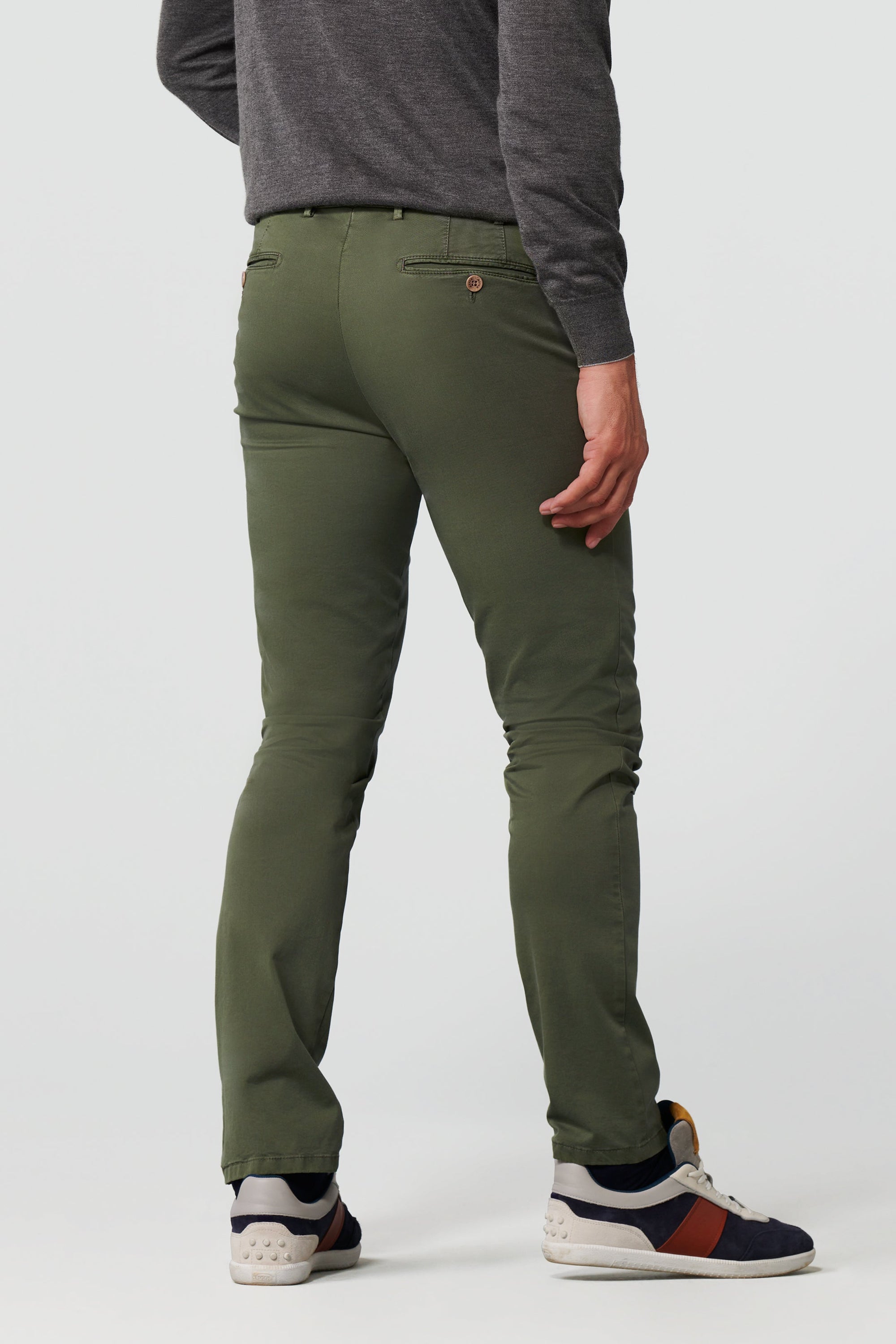 Bonn 9-3004 MODERN CHINO .