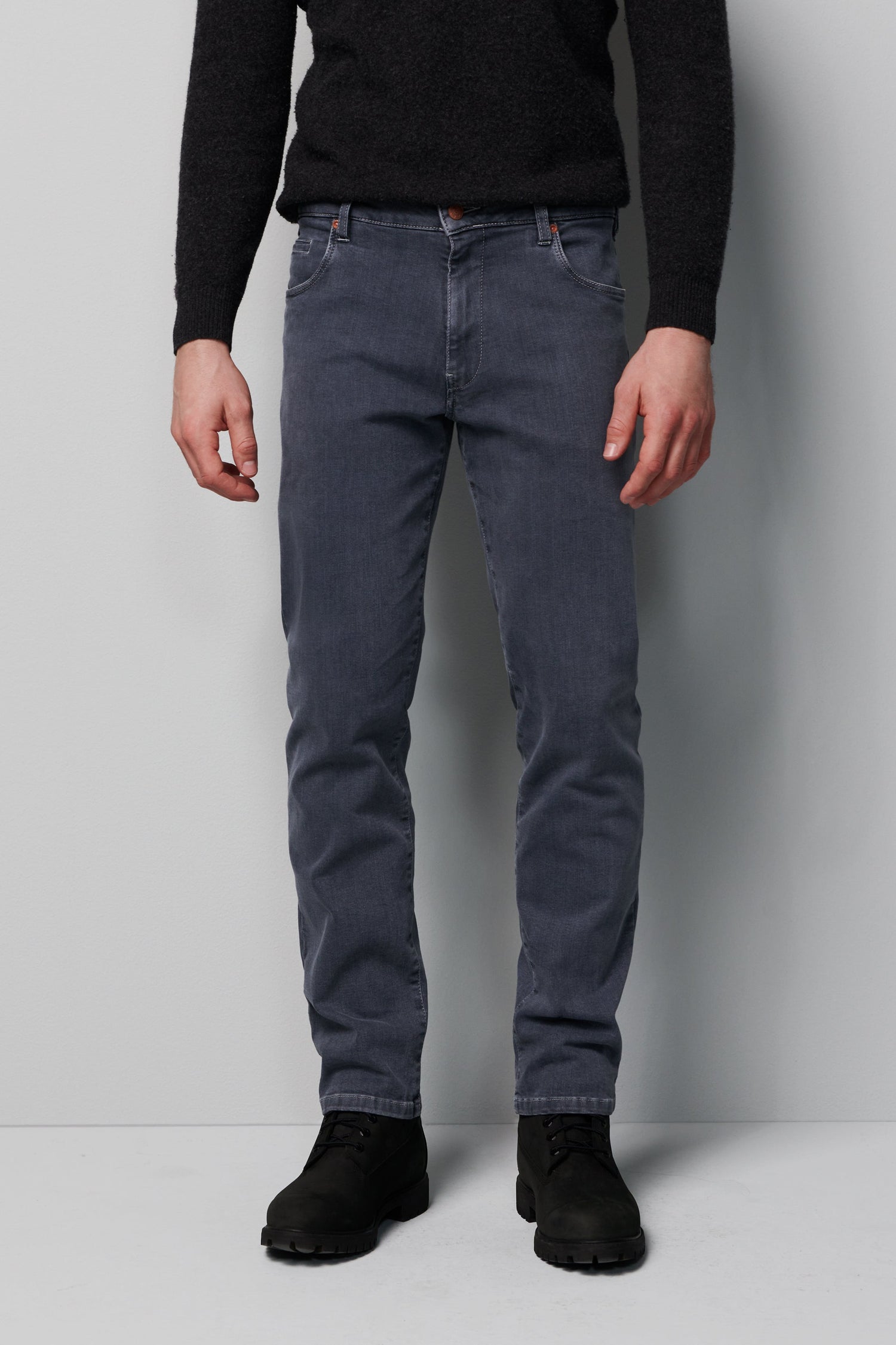 REGULAR 9-6256 PERFORMANCE DENIM