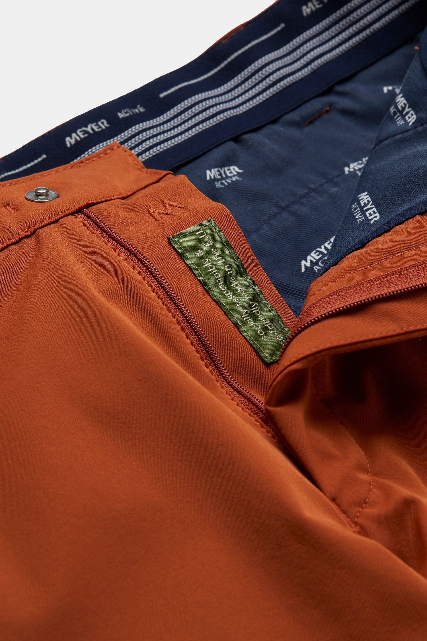 B-Arran 1-8070 ACTIVE • SHORT